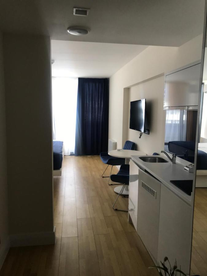 Batumi Apartments Guli Exterior photo