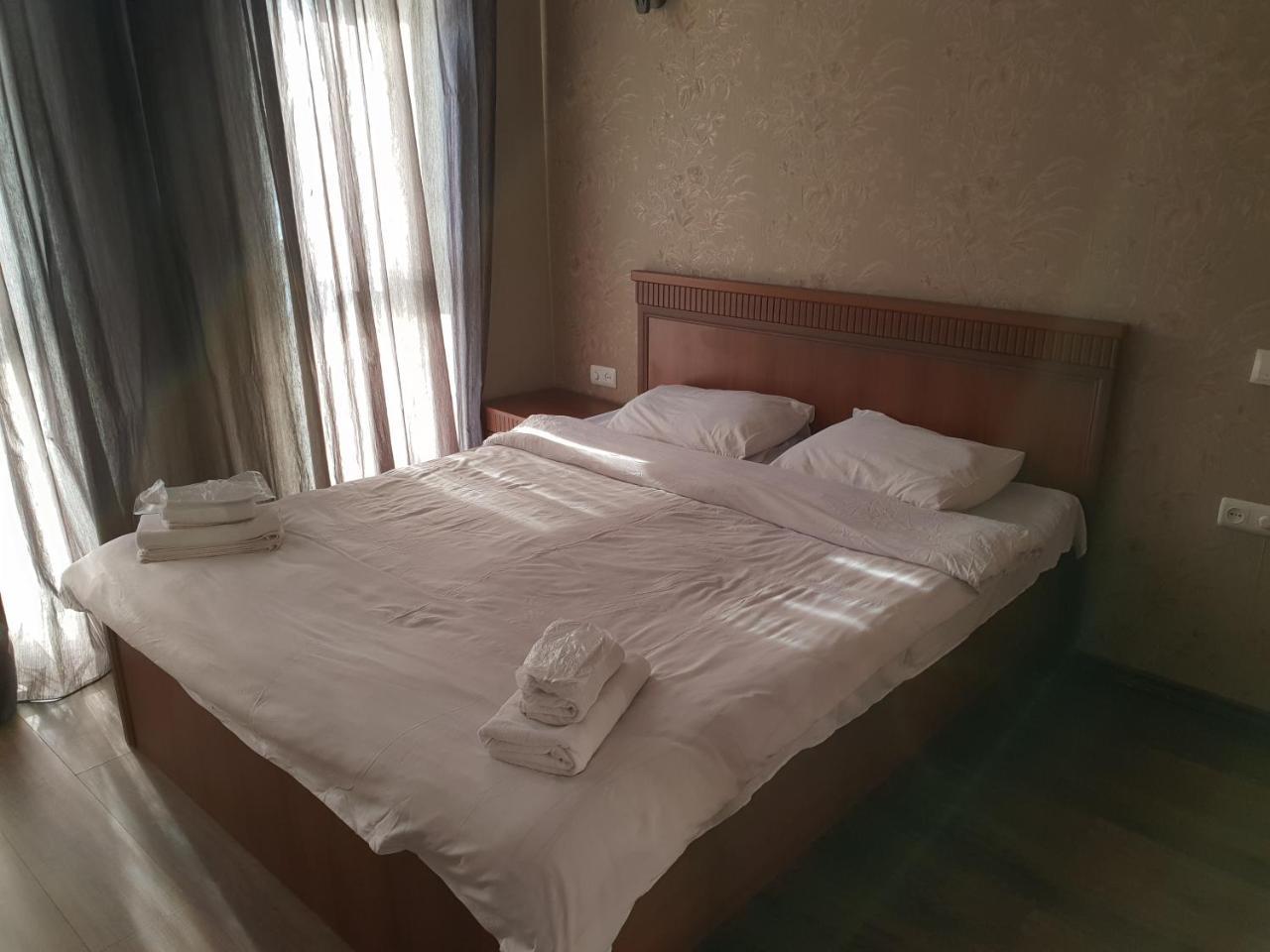 Batumi Apartments Guli Exterior photo