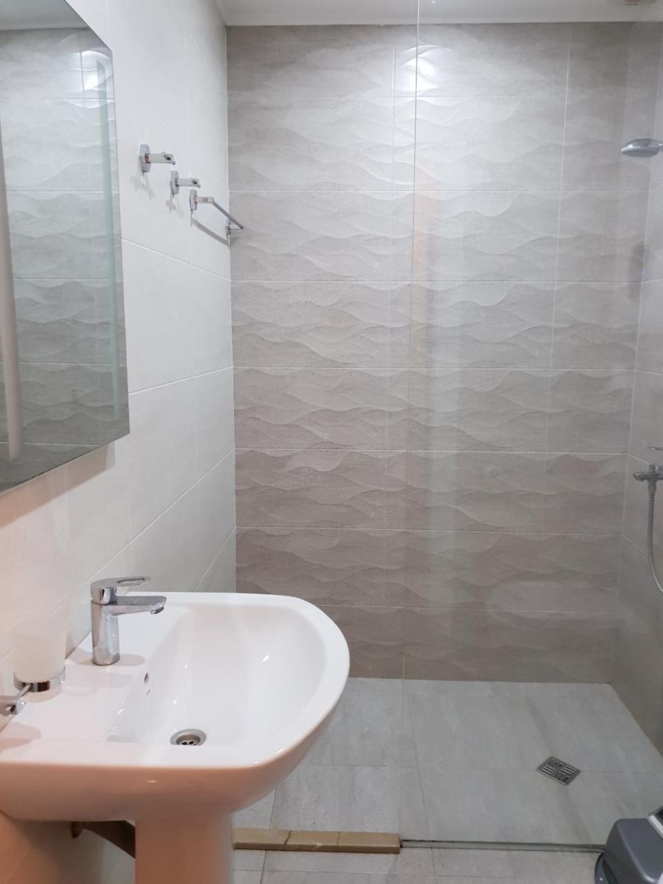Batumi Apartments Guli Exterior photo