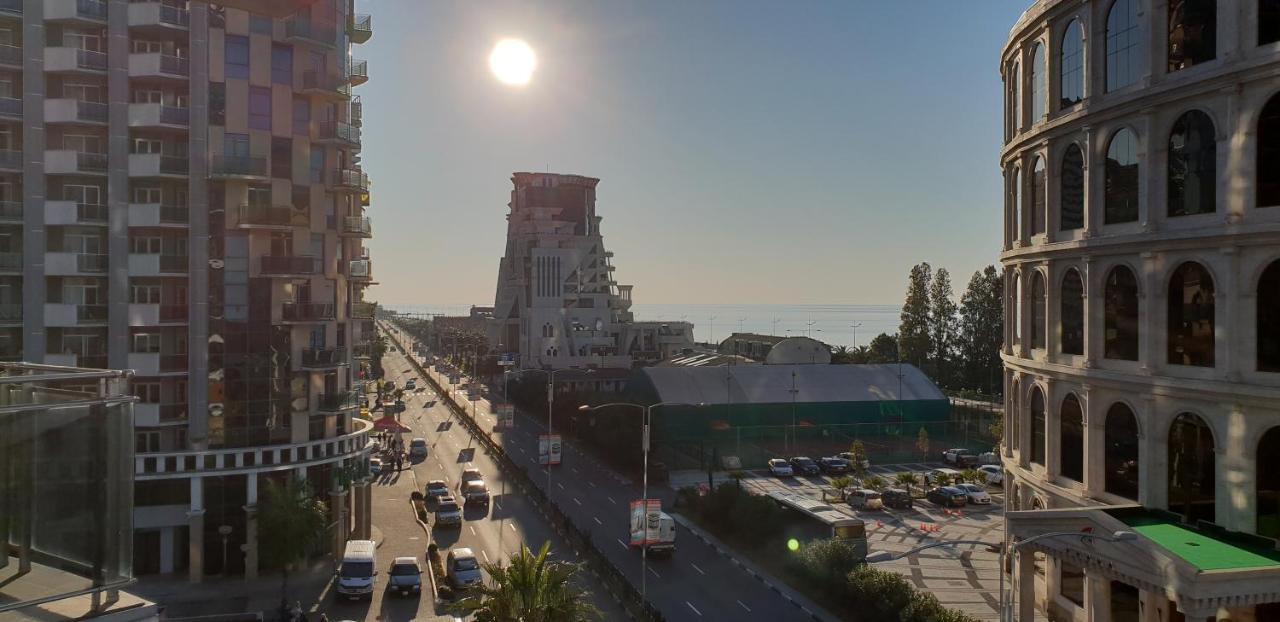 Batumi Apartments Guli Exterior photo